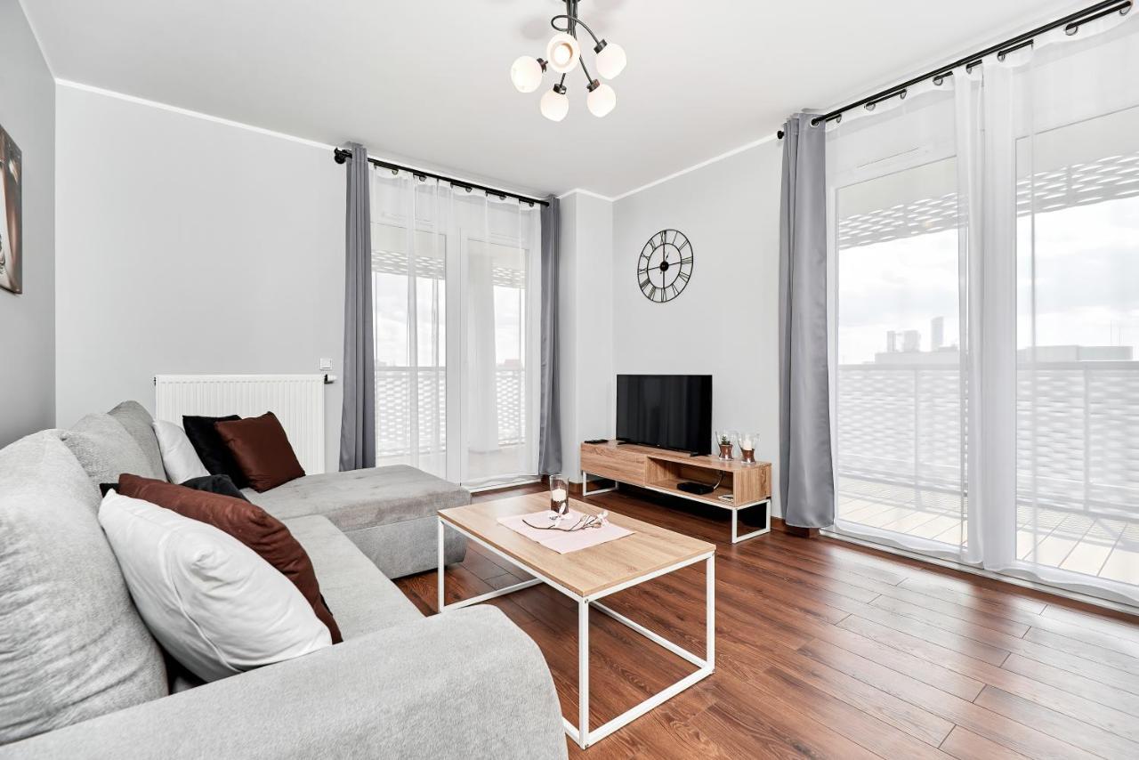 Apartment Wroclaw Sikorskiego With Free Garage By Renters Prestige Exterior photo