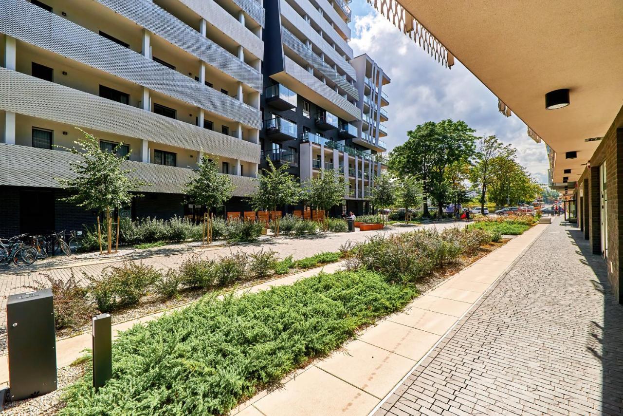 Apartment Wroclaw Sikorskiego With Free Garage By Renters Prestige Exterior photo